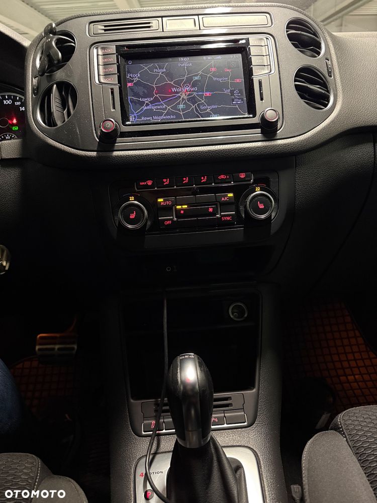 Volkswagen Tiguan 2.0 TSI 4Mot Sport&Style DSG - 20