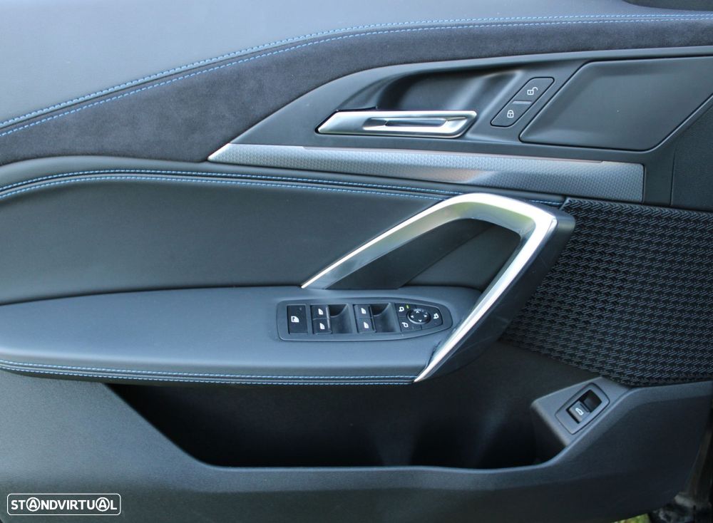 BMW iX2 xDrive30 Pack Desportivo M - 16