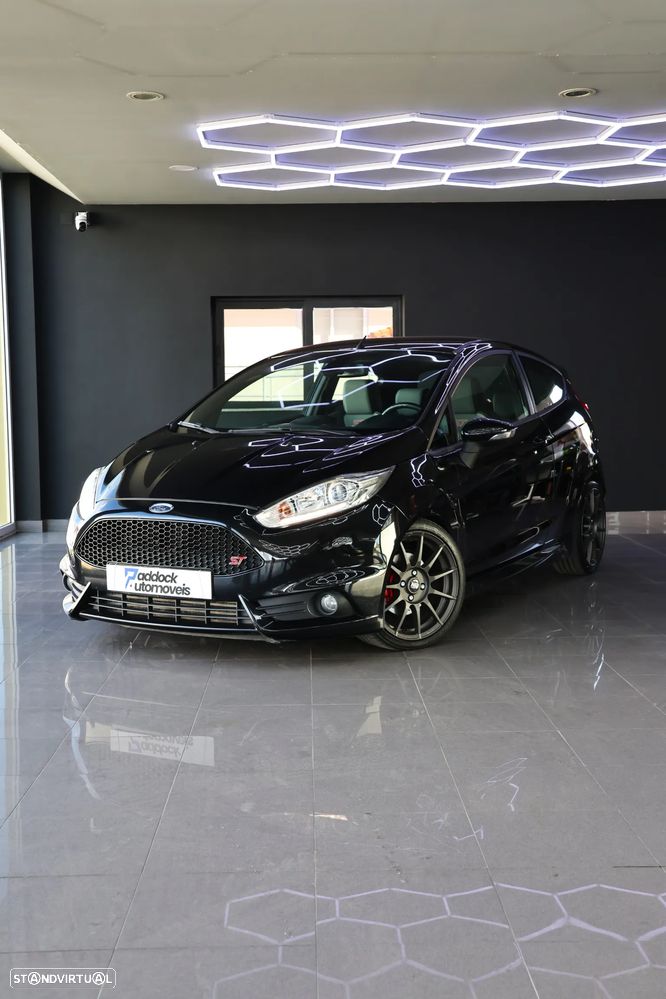 Ford Fiesta 1.6 T ST - 8