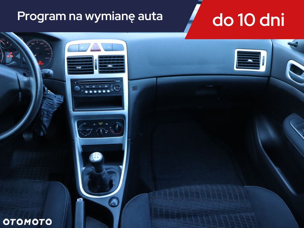 Peugeot 307 - 10