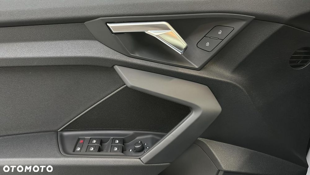 Audi A3 Sportback 35 TFSI mHEV S tronic - 29