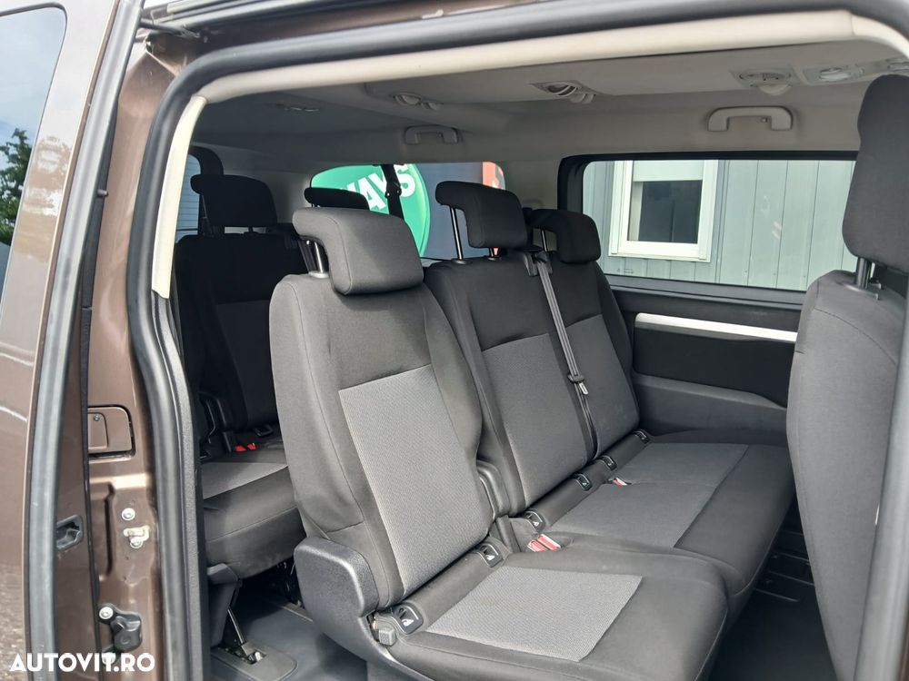 Toyota Proace 1.5 D-4D 120CP 7+1 L2H1 Comfort - 17