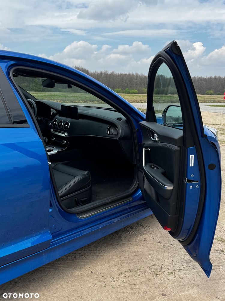 Kia Stinger 3.3 T-GDI AWD OPF GT - 12
