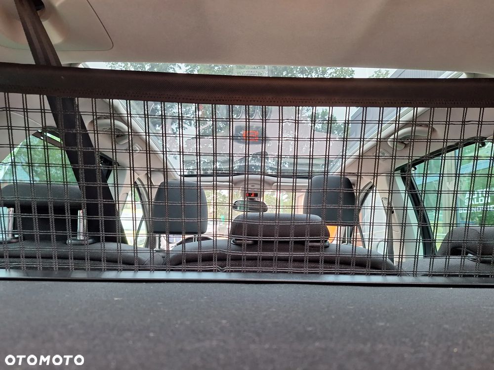 Peugeot 308 1.6 HDi Premium Plus - 18