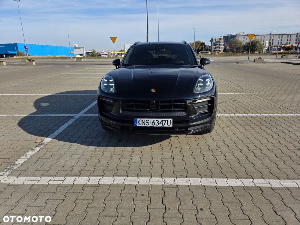 Porsche Macan Standard - 24