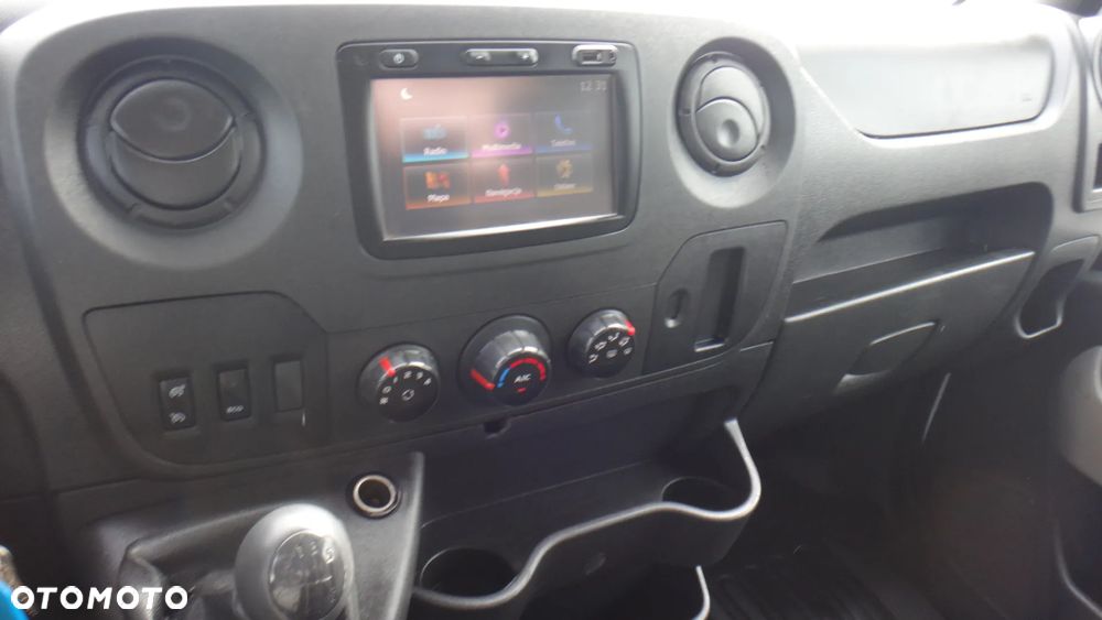 Renault Master - 10