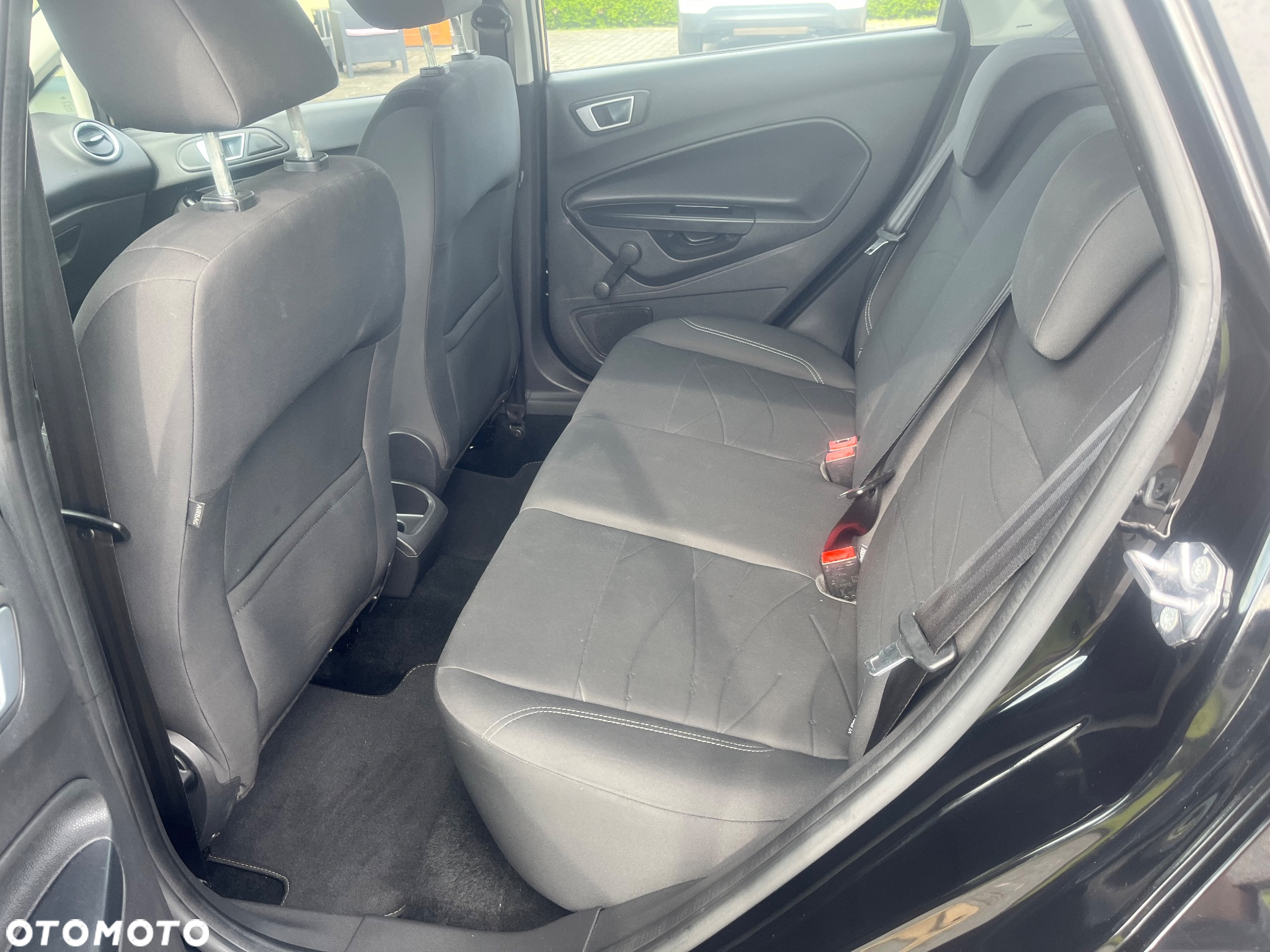 Ford Fiesta - 10