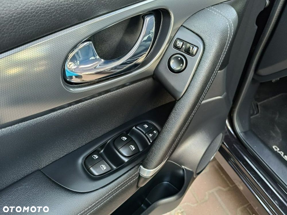 Nissan Qashqai 1.6 DIG-T Tekna - 20