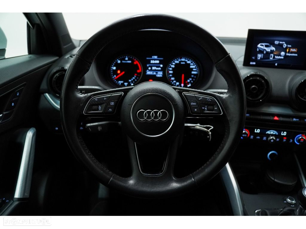 Audi Q2 1.6 TDI S-line - 19