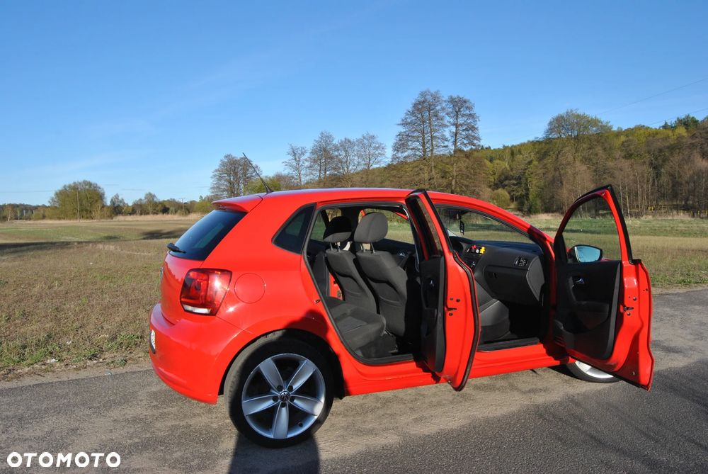 Volkswagen Polo - 13