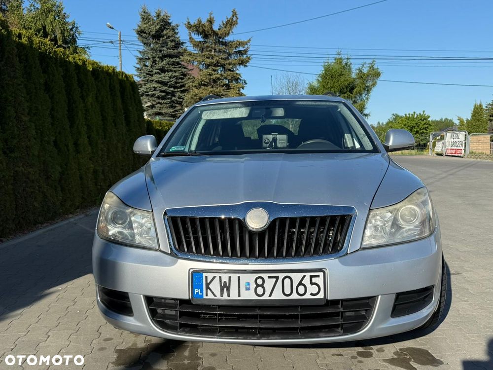 Skoda Octavia 1.6 - 13