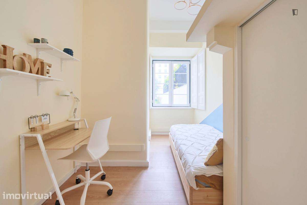 Quarto - localizado em Saldanha Lisbon - Grande imagem: 3/16