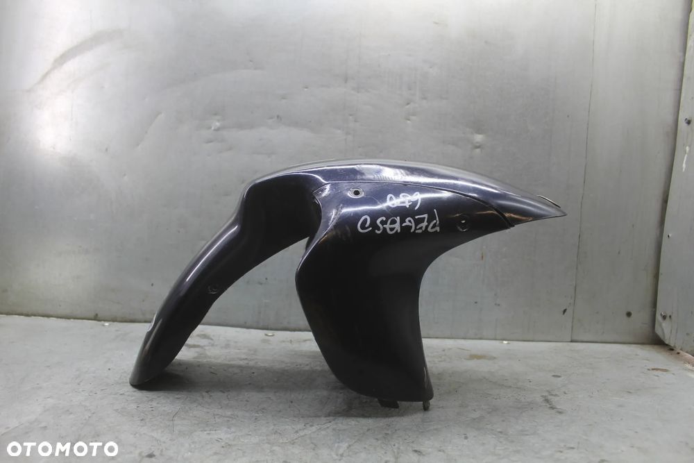 Aprilia Pegaso 650 Błotnik przód przedni owiewka osłona