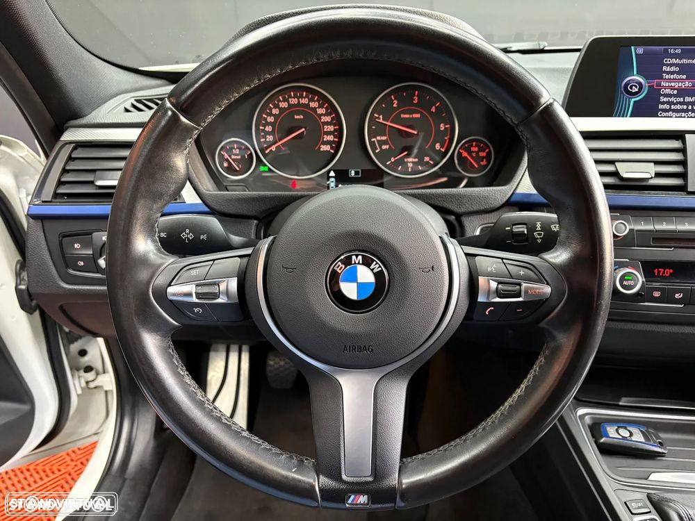 BMW 320 d xDrive Pack M - 10