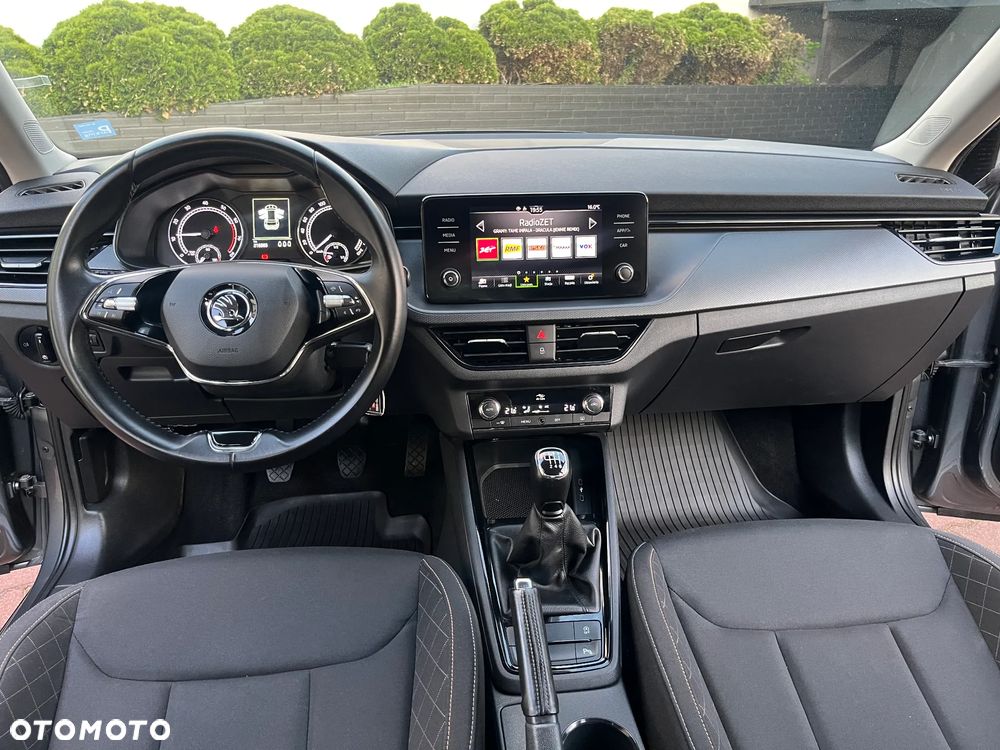 Skoda Kamiq 1.0 TSI Ambition - 8