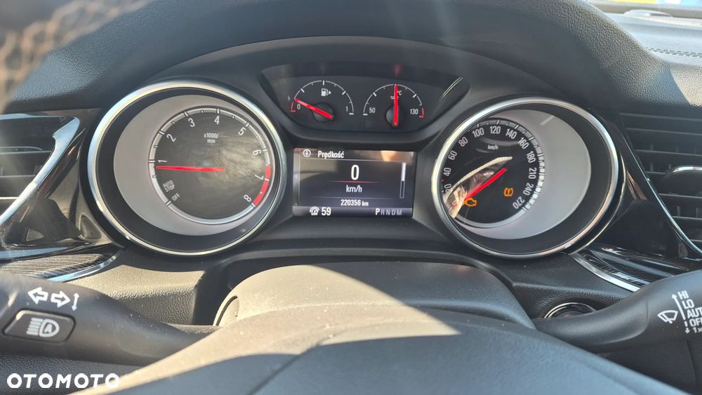 Opel Insignia 1.5 T GPF Innovation S&S - 13