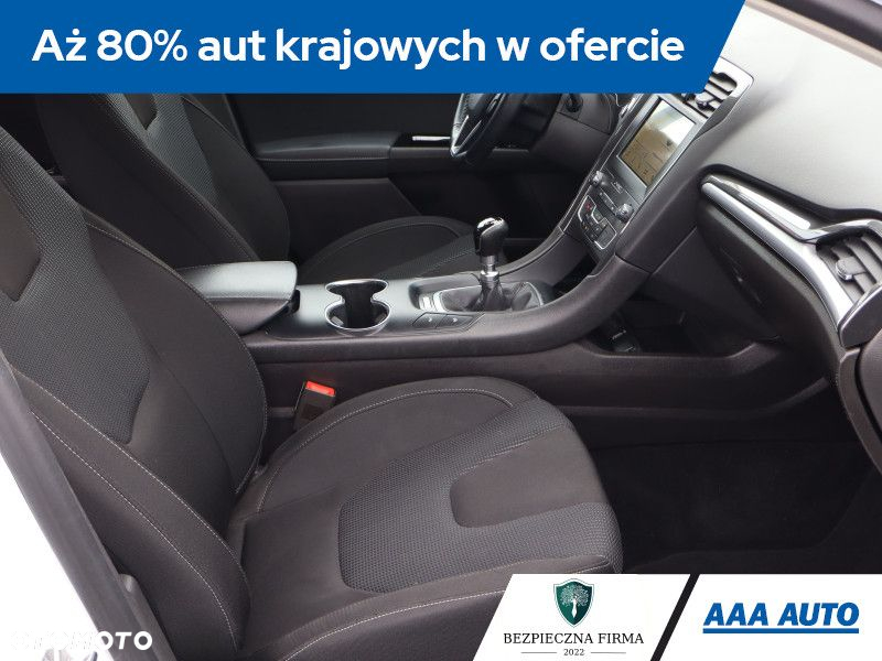 Ford Mondeo - 10