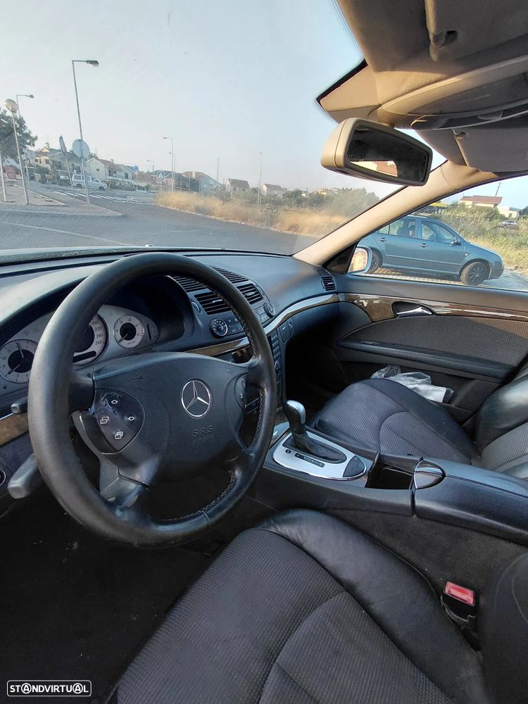 Mercedes-Benz E 220 CDi Avantgarde Aut. - 4