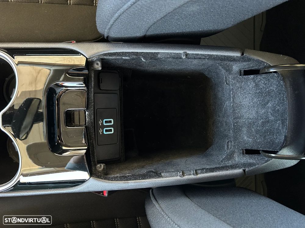 Ford Mondeo SW 1.5 TDCi Business Plus ECOnetic - 40