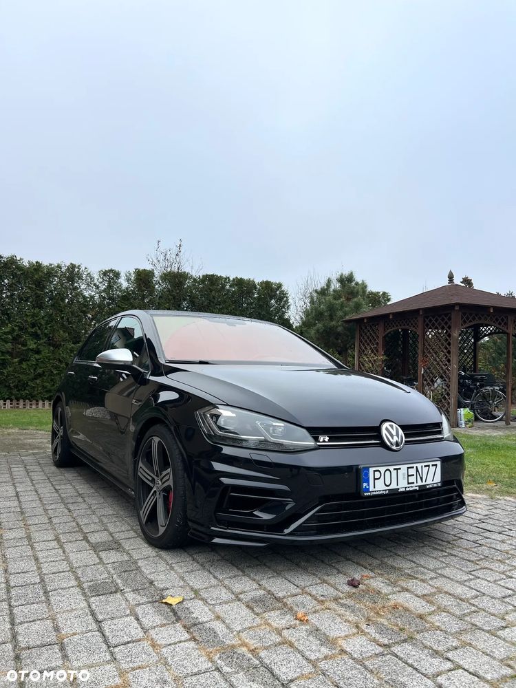 Volkswagen Golf R 4Motion (BlueMotion Technology) DSG - 1