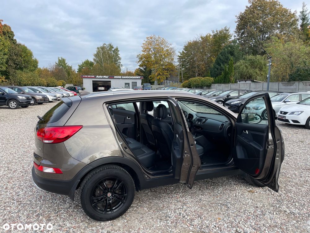 Kia Sportage 2.0 CRDI 4WD Spirit - 12