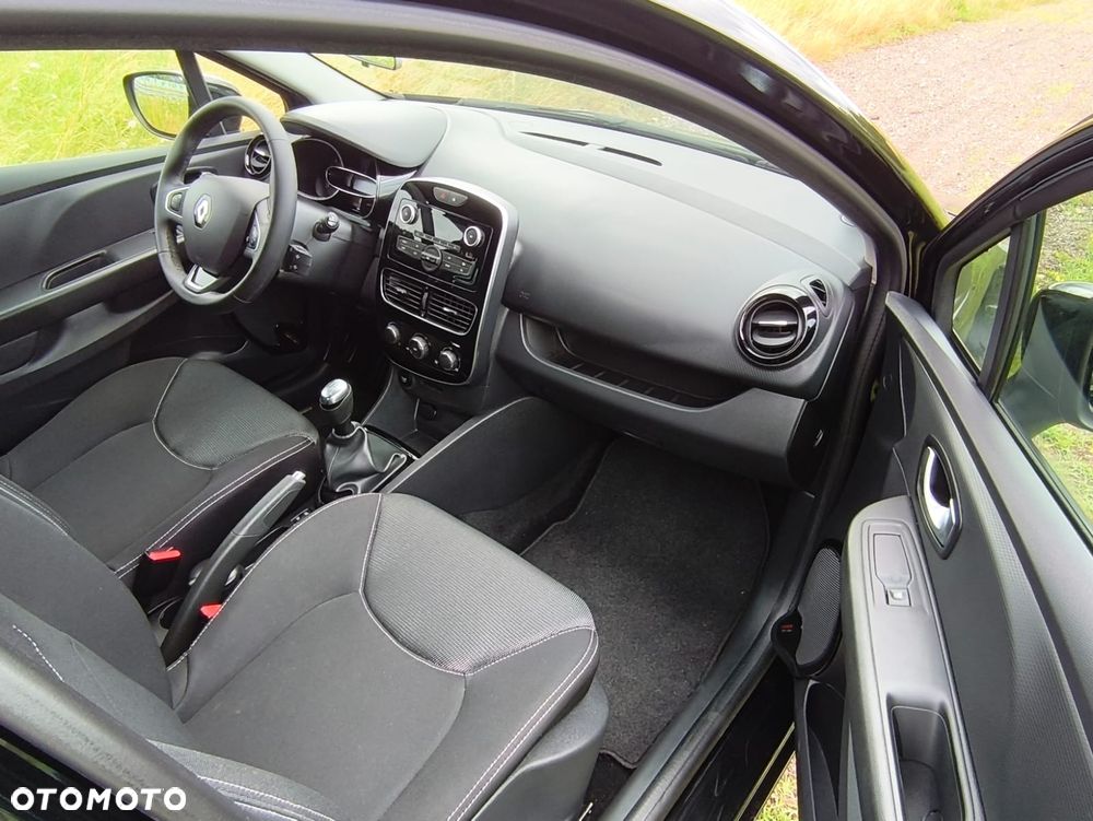 Renault Clio TCe 90 Dynamique - 22