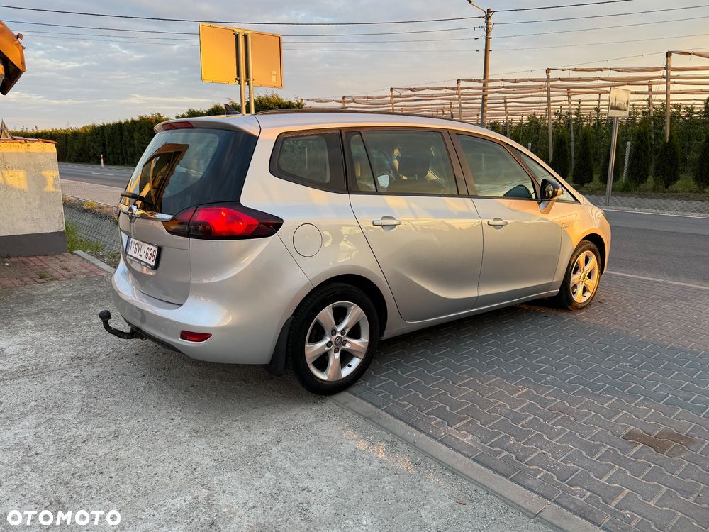 Opel Zafira Tourer 1.8 Selection - 6