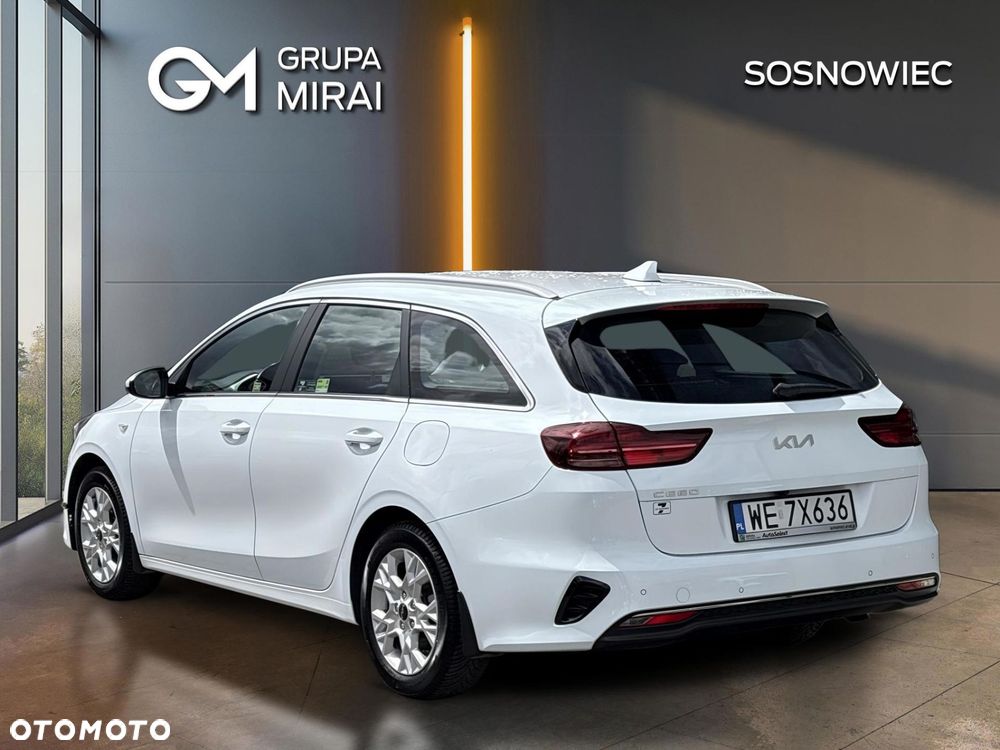 Kia Ceed 1.5 T-GDI M - 3