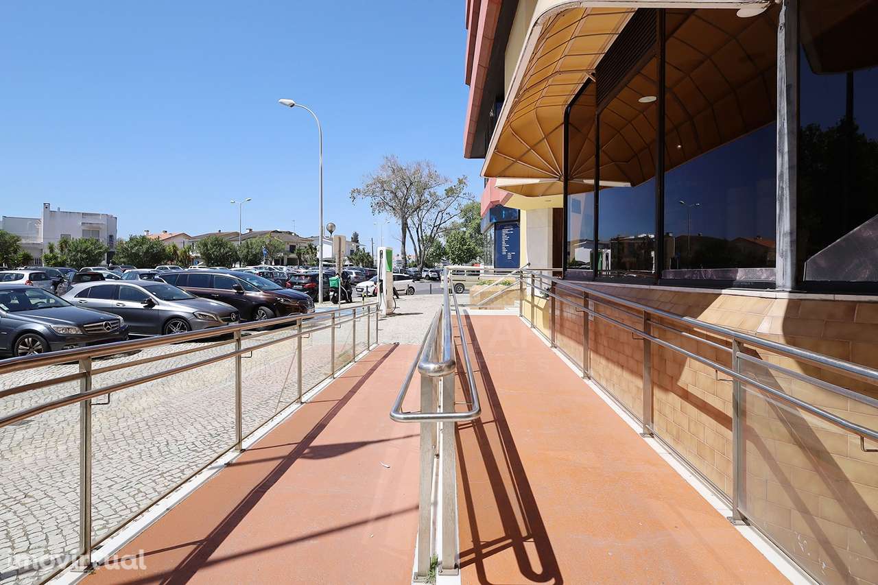 T3 - Renovado - Torres das Palmeiras - Oeiras - Grande imagem: 3/47