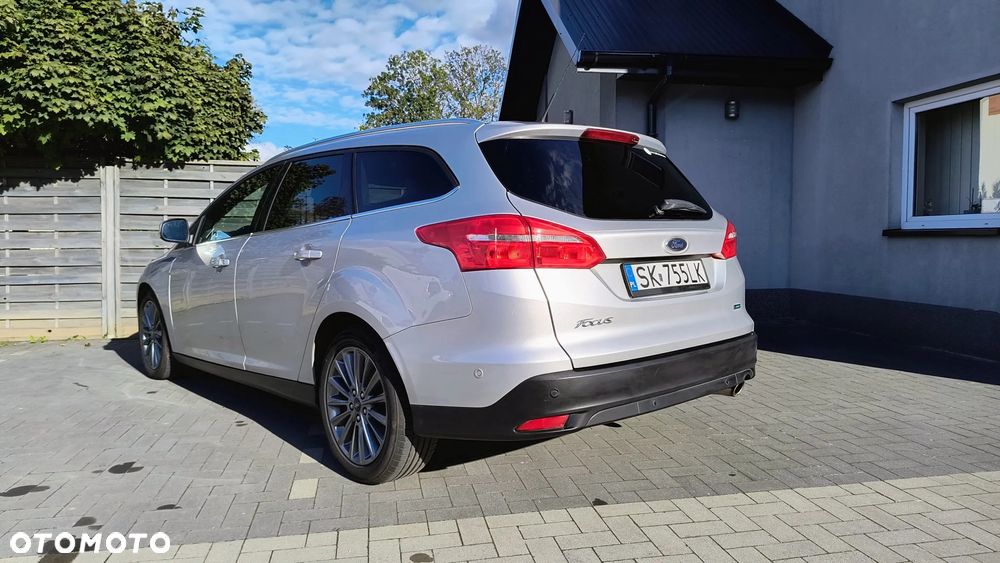 Ford Focus 1.5 EcoBoost Titanium ASS - 5