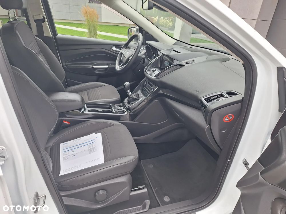 Ford Kuga 2.0 TDCi 4x4 Business Edition - 20