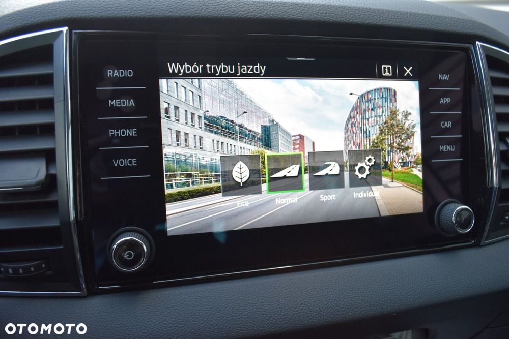 Skoda Karoq 1.5 TSI ACT 4x2 Style - 23