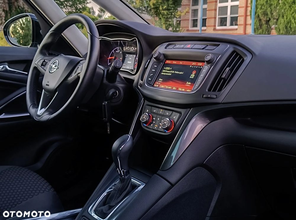 Opel Zafira Tourer 2.0 CDTI Automatik Business Innovation - 25