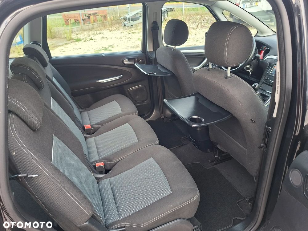 Ford S-Max - 7