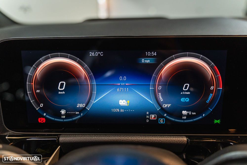 Mercedes-Benz GLA 250 e 8G-DCT AMG Line - 19