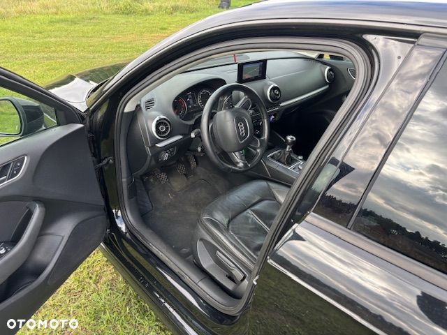 Audi A3 Sportback - 9