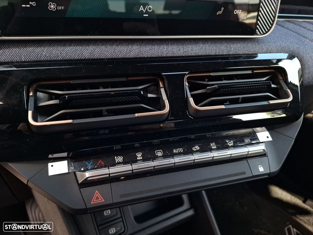 Renault 4 E-Tech 52 kWh Techno Autonomia Conforto - 20