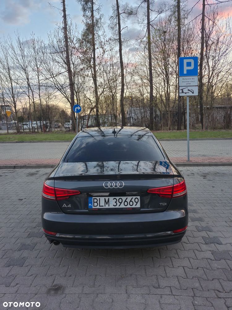 Audi A4 Limousine 2.0 TDI S tronic - 9