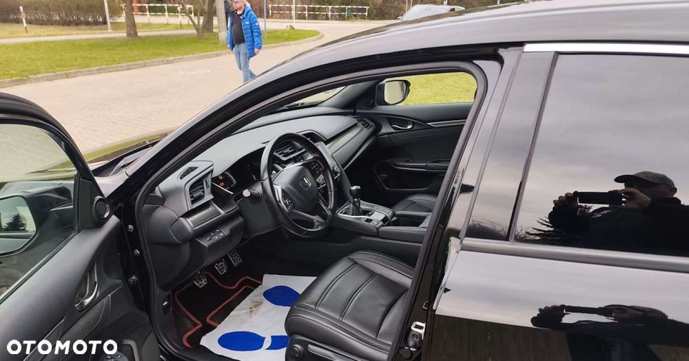 Honda Civic - 4