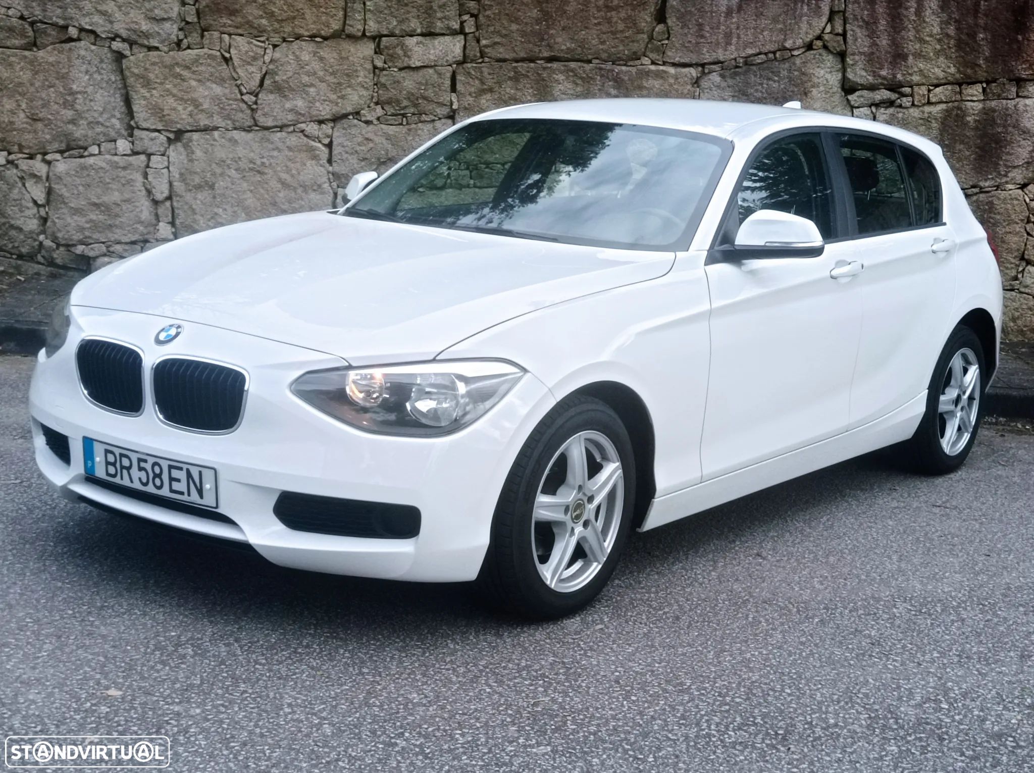 BMW 114 i - 1