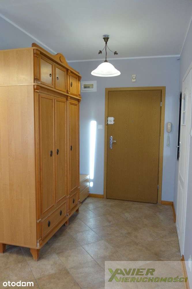 Kawalerka.Widna kuchnia. Balkon. Tarchomin Parking