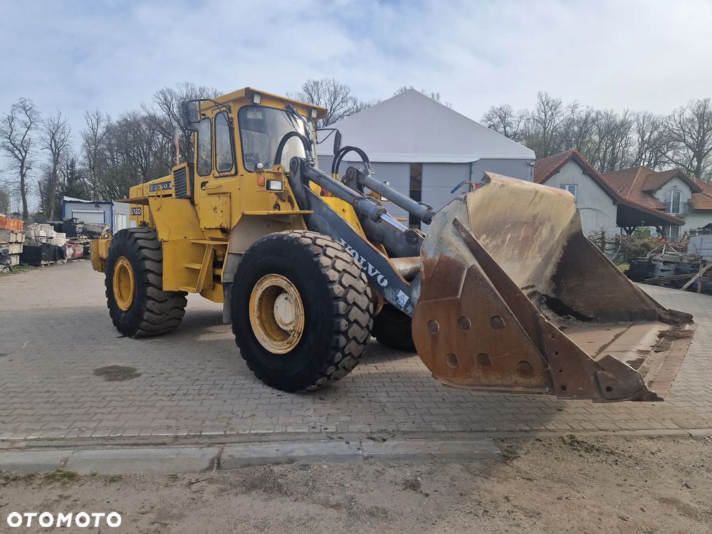 Volvo L 120 - 2