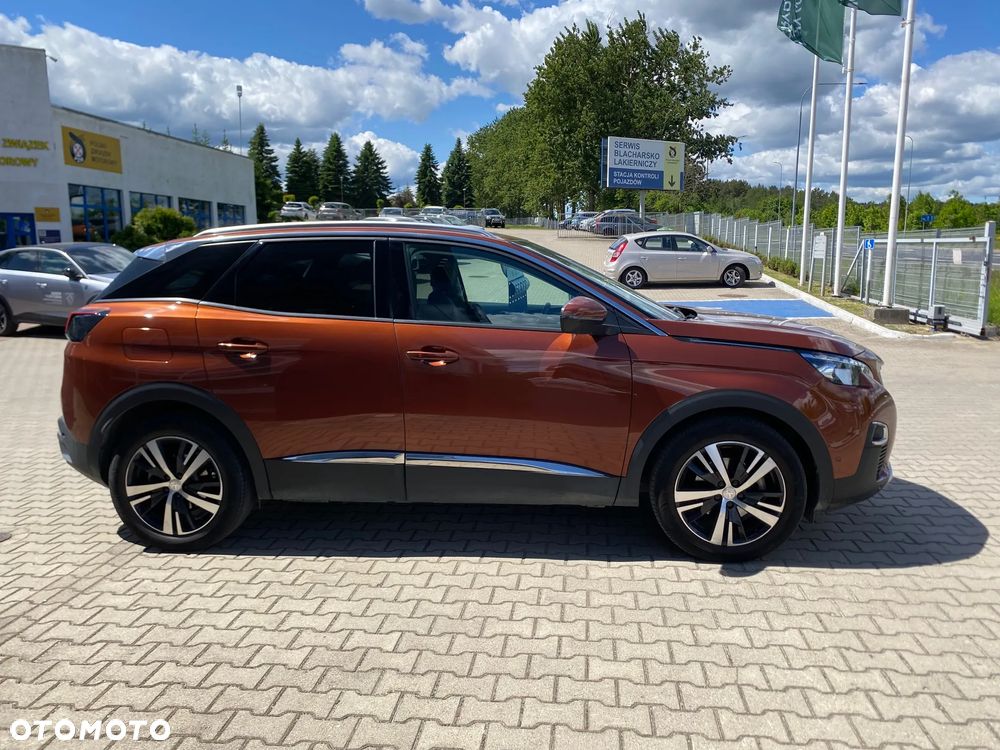 Peugeot 3008 1.2 PureTech GPF Allure S&S - 5