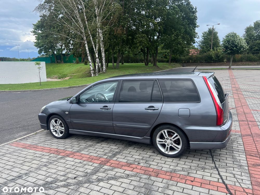 Mitsubishi Lancer 1.6 Sport - 3