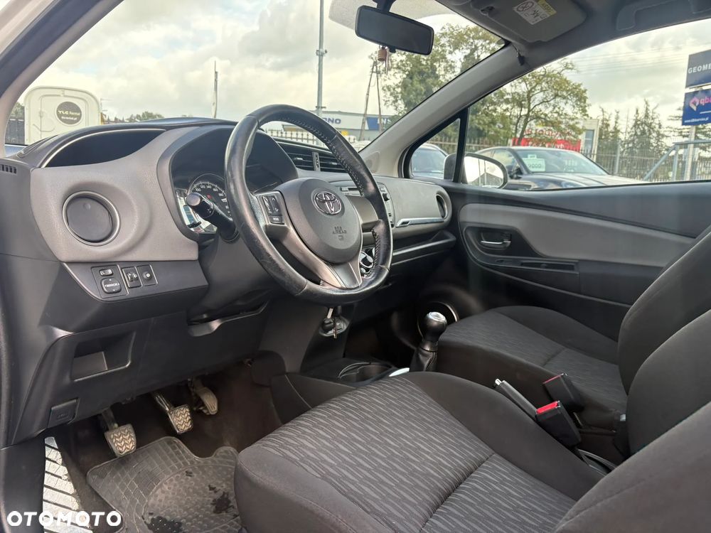 Toyota Yaris 2015