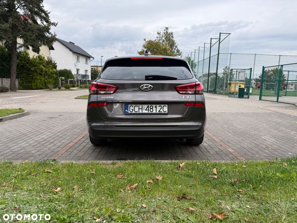 Hyundai i30 1.4 T-GDI Premium DCT - 4