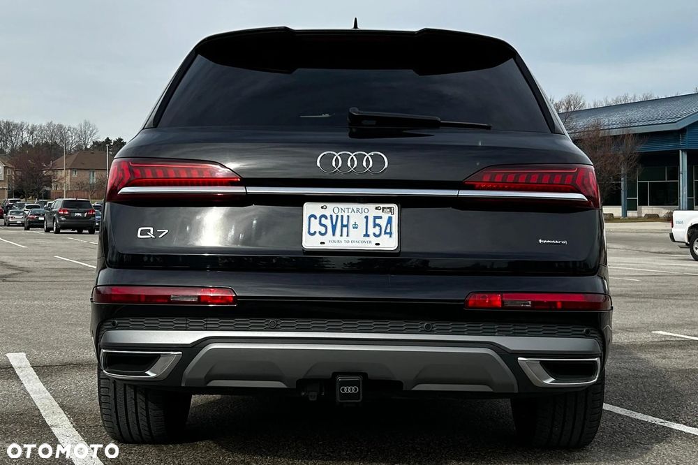 Audi Q7 - 10