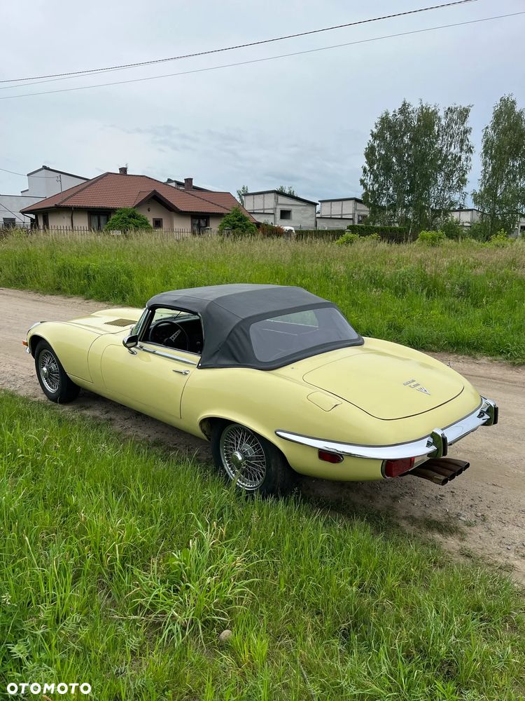 Jaguar E-Type - 3