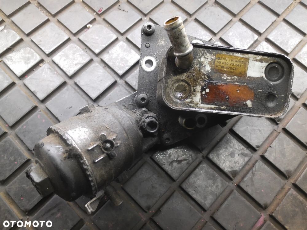 PODSTAWA FILTRA OLEJU FIAT CROMA II 1.9 JTD 5989070241 - 1