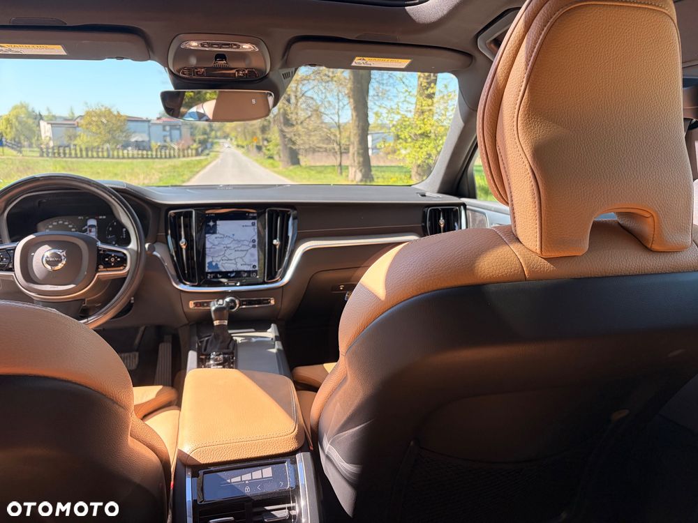 Volvo S60 T5 Inscription - 11